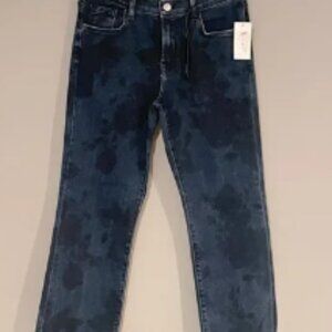 NWT J Brand women’s jeans size 28. Blue jeans with a darker blue floral pattern.